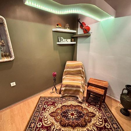 Nirvana Apartment Atene Esterno foto